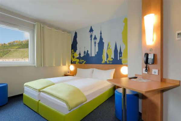 B&B Hotel Würzburg Exterior foto