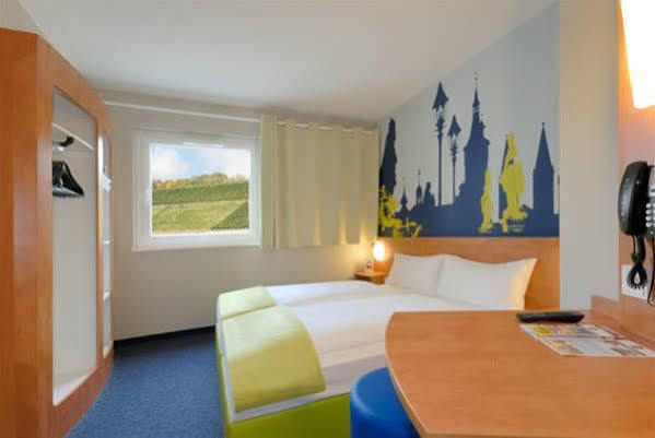B&B Hotel Würzburg Exterior foto